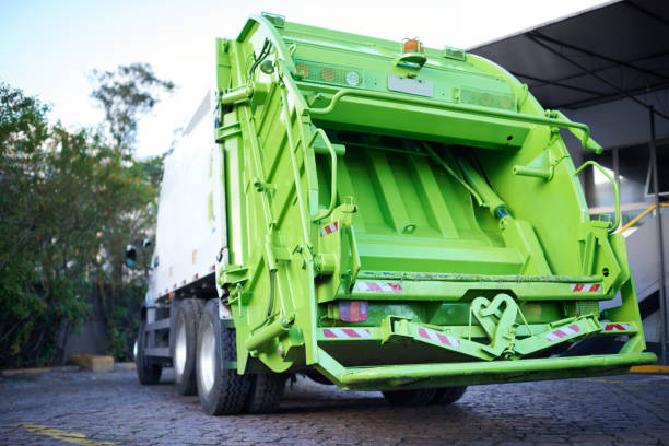 Best Yard Waste Removal  in Golf Manor, OH